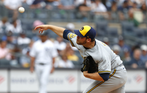 Frelick leaping catch preserves no-hit bid in 10th, Yankees and Brewers  tied 0-0 – KGET 17