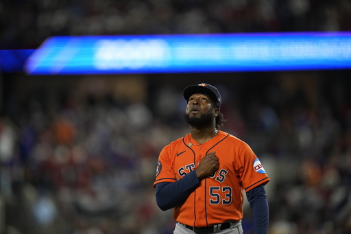 Altuve and Javier lead Astros to 8-5 win at Rangers as Houston closes to 2