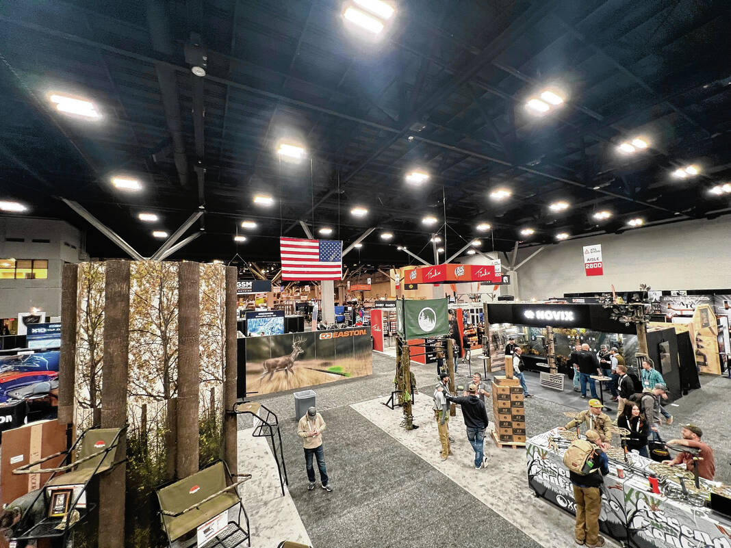 Archery Trade Association Show brings hunting industry to St. Louis